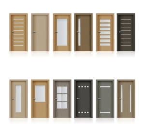 realistische Design-Elemente für Zimmer oder Büro, hölzerne braune Türen mit Metall-Türklinken und Glasfenster.