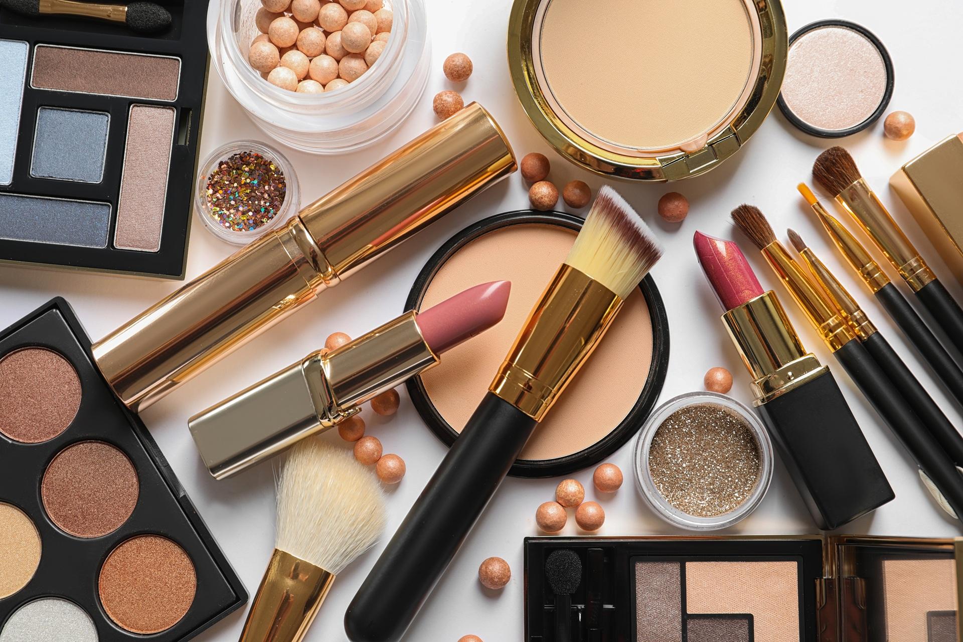 Make-up-Utensilien im Detail | Laser Haarentfernung Berlin