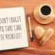 Selbstfuersorge-Notiz mit Kaffee am Morgen | Breathwork-Ausbildung
